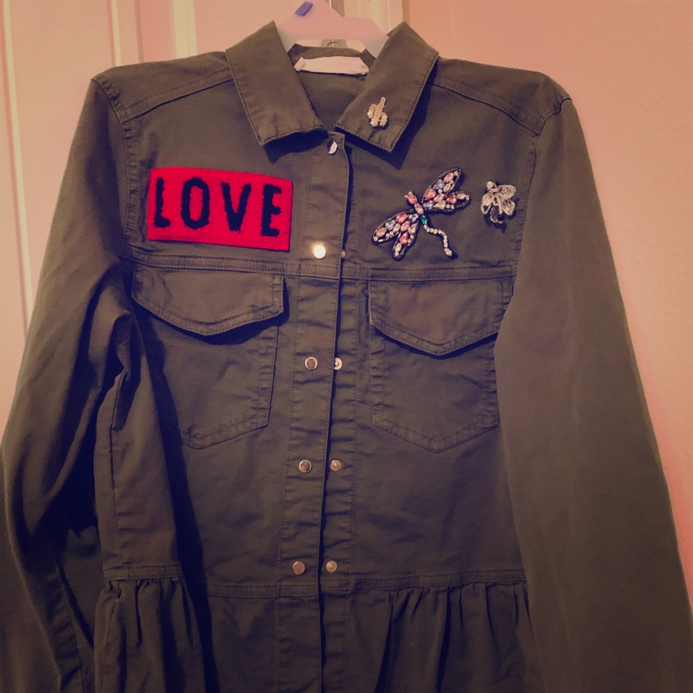 MNG Size 4 Army Green jacket, very cute.